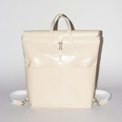 24/8 Tasche, 24/8 Tasche Rubinrot, 24/8 Tasche Safran, 24/8 Tasche Anthrazit, Extratasche, Innentasche, Stuff Bag M, Stuff Bag Large, POWCH Laptoptasche, Elektroniktasche Caramel, Elektroniktasche, Powch, Record Bag, Schaltplattentasche, Recycling Shopper, Recycling-Umhängetasche, Hüfttasche, Geschenk, Geschenkidee, Manufaktur, Handgemacht, Swissmade, CH-Armee