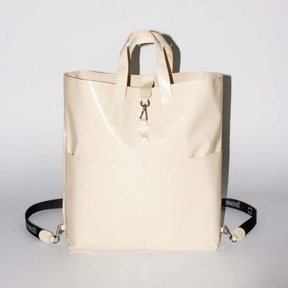 Stuff Bag S, Stuff Bag Small, 24/8 Tasche, 24/8 Tasche Rubinrot, 24/8 Tasche Safran, 24/8 Tasche Anthrazit, Extratasche, Innentasche, Stuff Bag M, Stuff Bag Large, POWCH Laptoptasche, Elektroniktasche Caramel, Elektroniktasche, Powch, Record Bag, Schaltplattentasche, Recycling Shopper, Recycling-Umhängetasche, Hüfttasche, Geschenk, Geschenkidee, Manufaktur, Handtasche