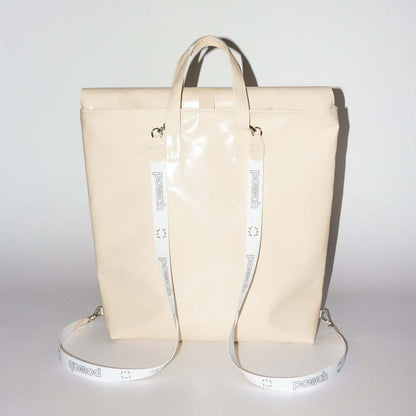 Stuff Bag S, Stuff Bag Small, 24/8 Tasche, 24/8 Tasche Rubinrot, 24/8 Tasche Safran, 24/8 Tasche Anthrazit, Extratasche, Innentasche, Stuff Bag M, Stuff Bag Large, POWCH Laptoptasche, Elektroniktasche Caramel, Elektroniktasche, Powch, Record Bag, Schaltplattentasche, Recycling Shopper, Recycling-Umhängetasche, Hüfttasche, Geschenk, Geschenkidee, Manufaktur, Handtasche